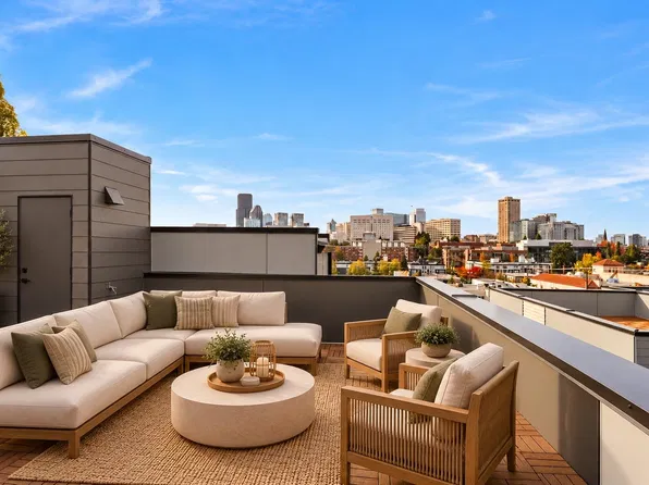 723 15th Avenue #A, Seattle, WA 98122