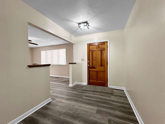 2nd image of 6748 W Illiana Dr