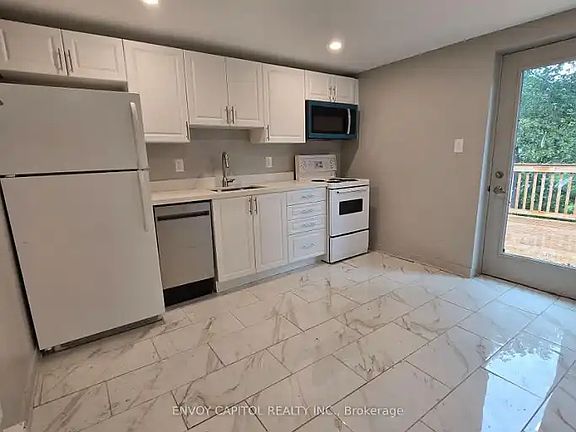 2nd image of 1354 Queen St E #2