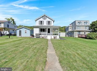 125 Walnut St, Cressona, PA 17929