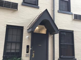 305 S Iseminger St, Philadelphia, PA 19107