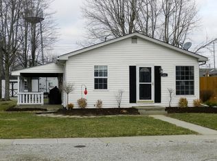 411 S Washington St, Versailles, IN 47042