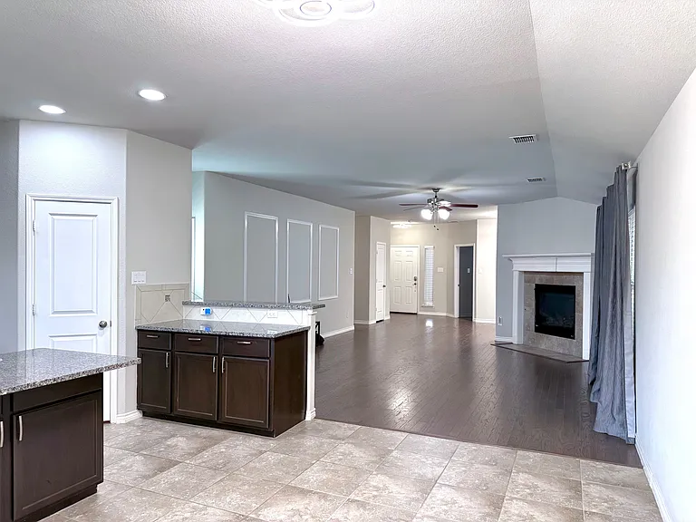 3728 Holly Brook Dr — Photo 14