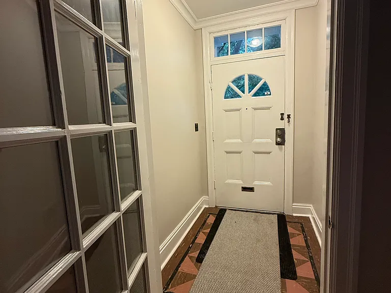 153 Norfolk St — Photo 2