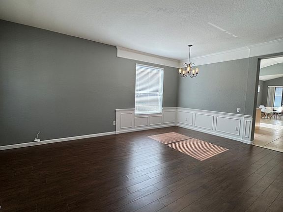 5th image of 8526 Greenbank Blvd