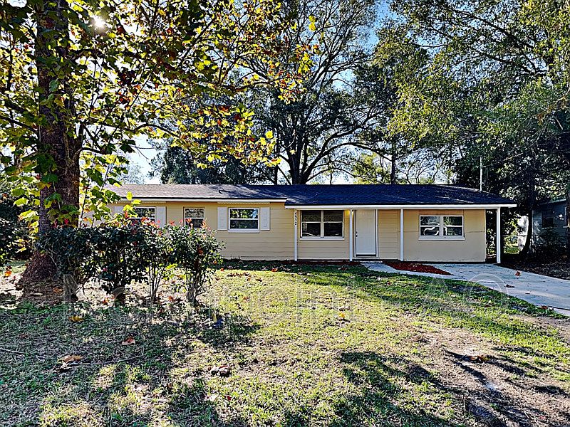 1st image of 4912 Dallen Lea Dr