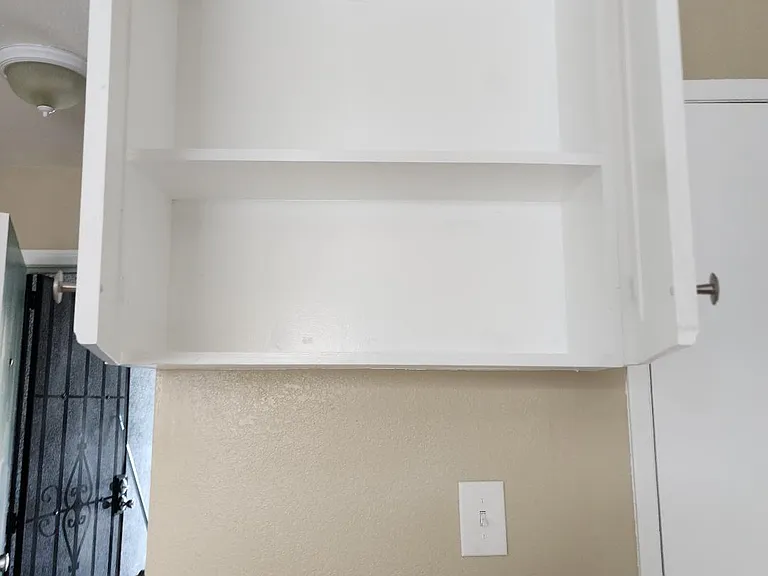 139 S Avenue 52 #6 — Photo 12