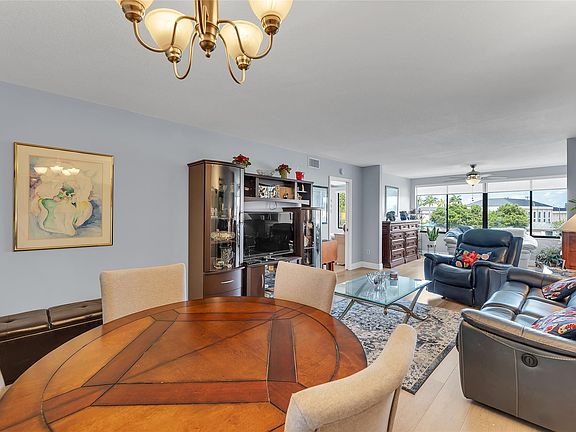 5th image of 9785 N Belfort Circle #308