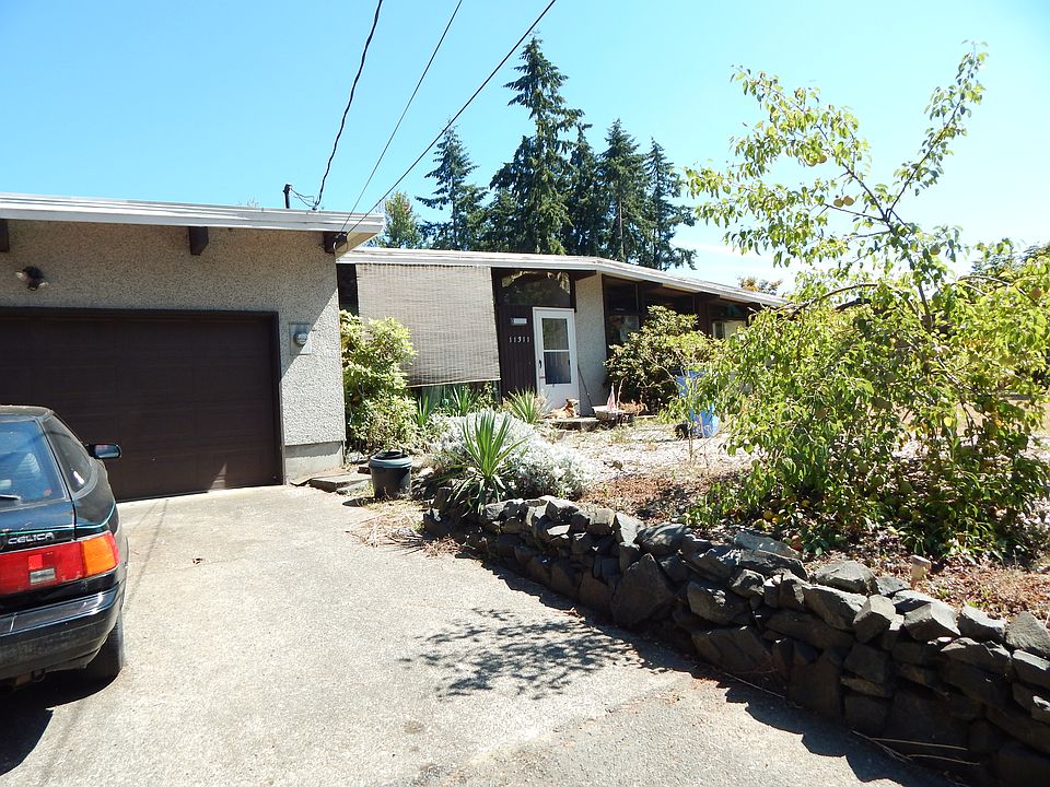 1st image of 11311 92nd Ave E