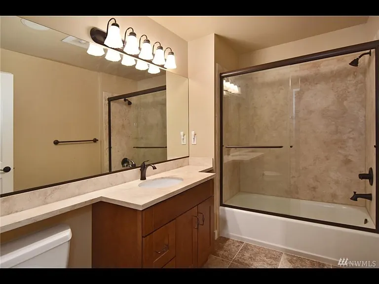 4116 California Ave SW — Photo 8