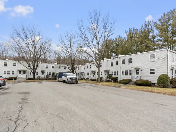 50 Spruce St #50, Acton, MA 01720