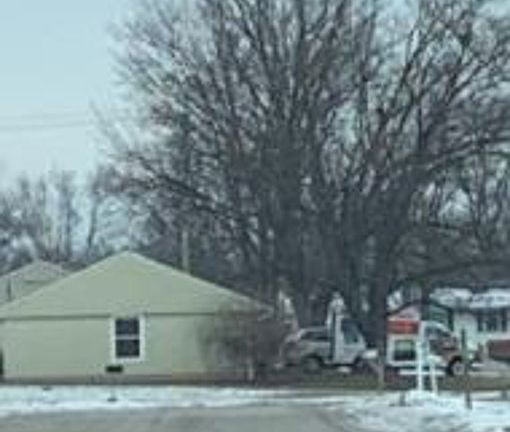 Exterior Neighborhood (street photo)