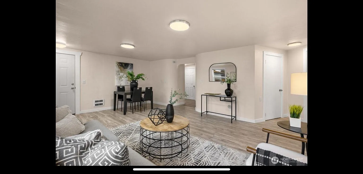 116th Ave SE, Renton — Photo 3