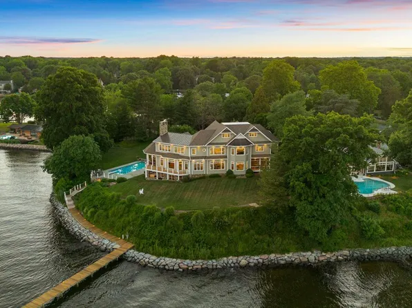 464 Arundel Beach Rd, Severna Park, MD 21146