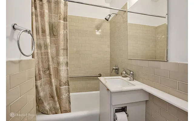 Sold by Douglas Elliman | media 19