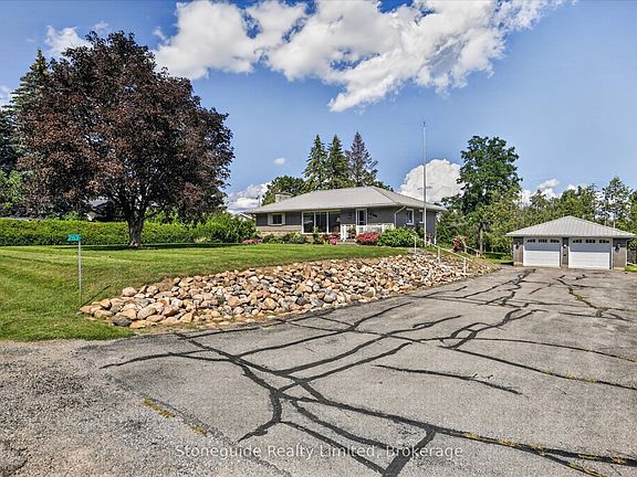 3rd image of 263 Eastwood Rd