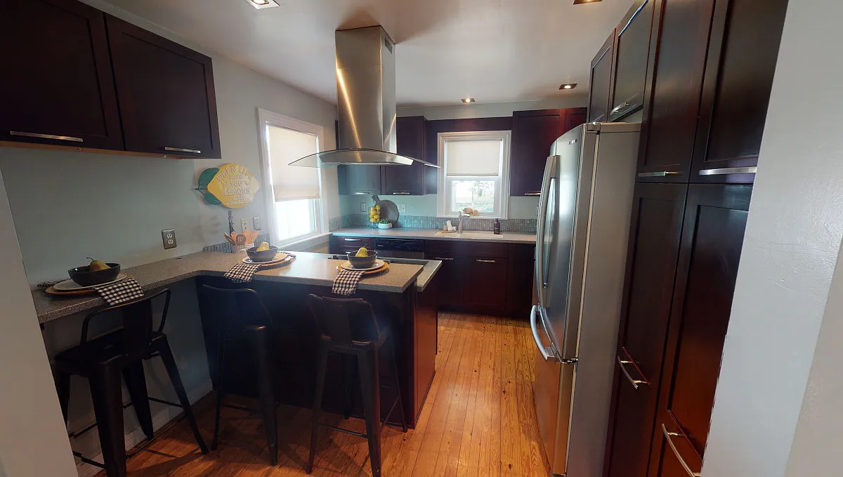 2305 North Maplewood Avenue - 1 — Photo 2