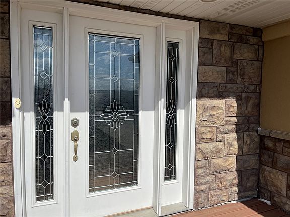 3rd image of 3110 Woodland Ln