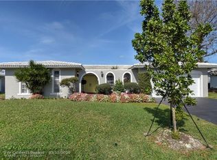 1357 NW 84th Dr, Coral Springs, FL 33071