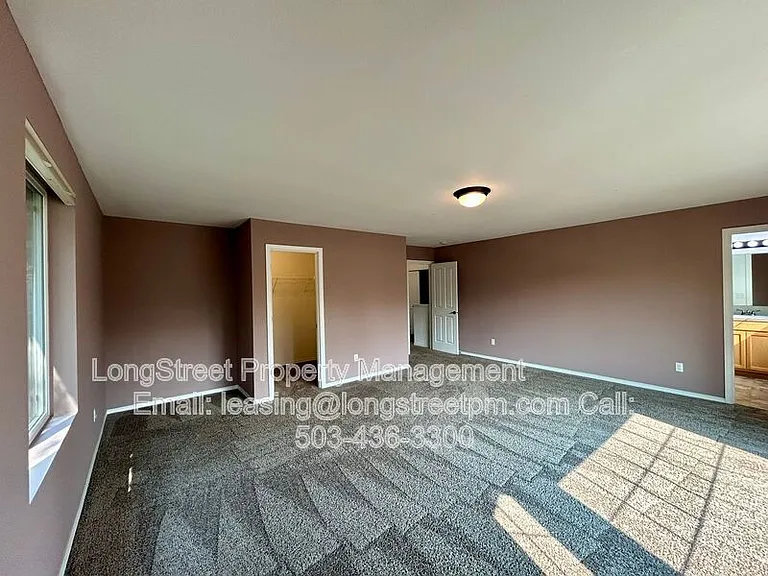 4833 NE 18th Ave — Photo 31