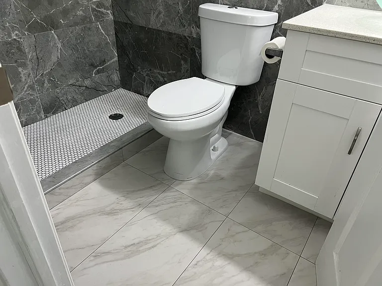 13671 Yarmouth Ct — Photo 23