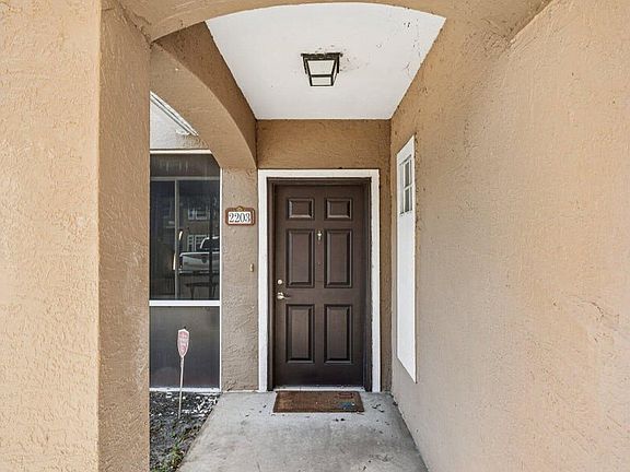2nd image of 10075 Gate Pkwy #2203