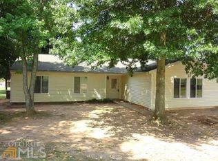 693 Ode Peppers Rd, Winder, GA 30680