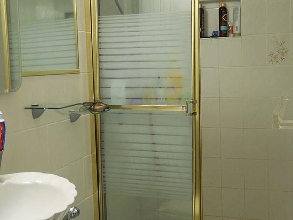 2nd image of 15125 88th St APT 1J
