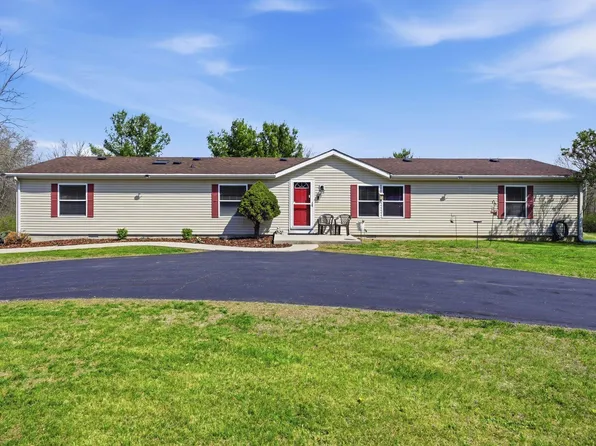 2975 W Mohee Rd, Hartford City, IN 47348