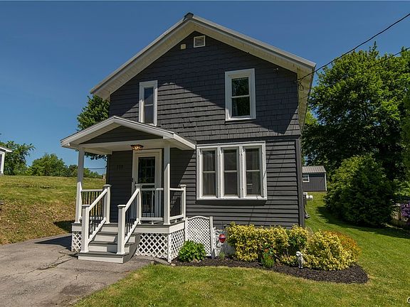 4th image of 115 Zoller Ave