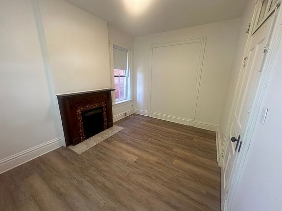 5th image of 2219-2221 Benton Ter #2221-1F