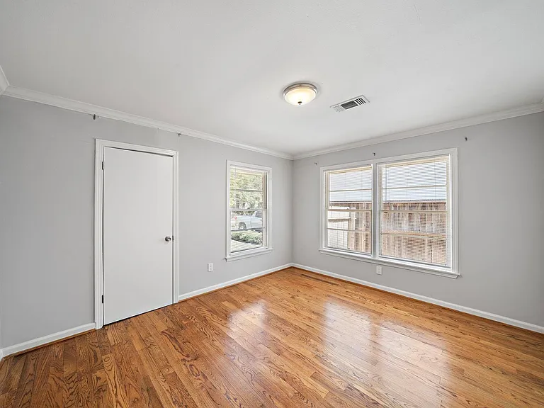 3115 Glen Haven Blvd — Photo 15