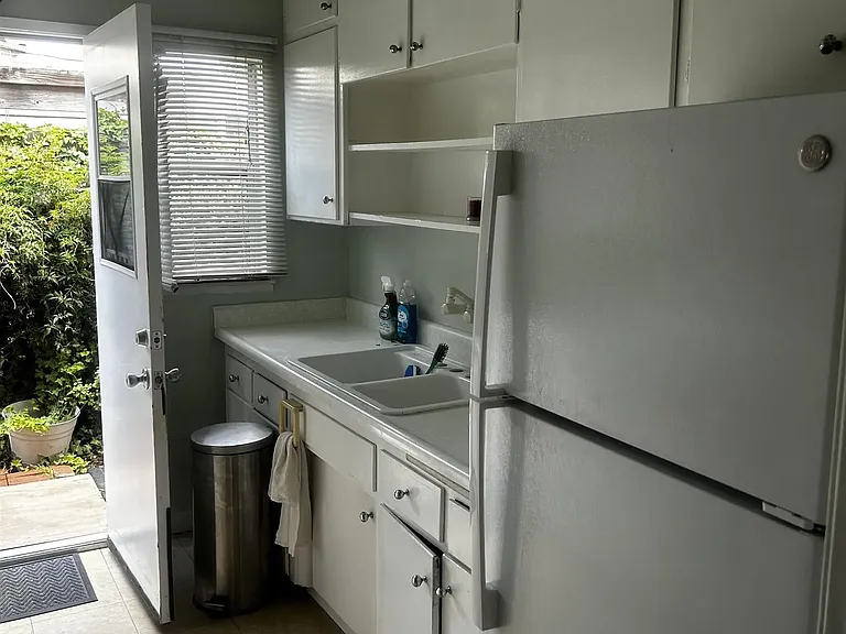3142 Luna Ave — Photo 8