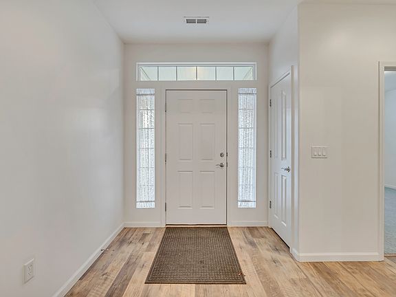 4th image of 3199 S Rendezvous Way