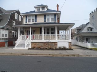 21 S Surrey Ave, Ventnor City, NJ 08406