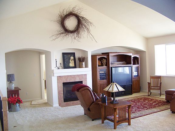 Great Room with Vaulted ceiling Wired for Sound and Ceiling Fan