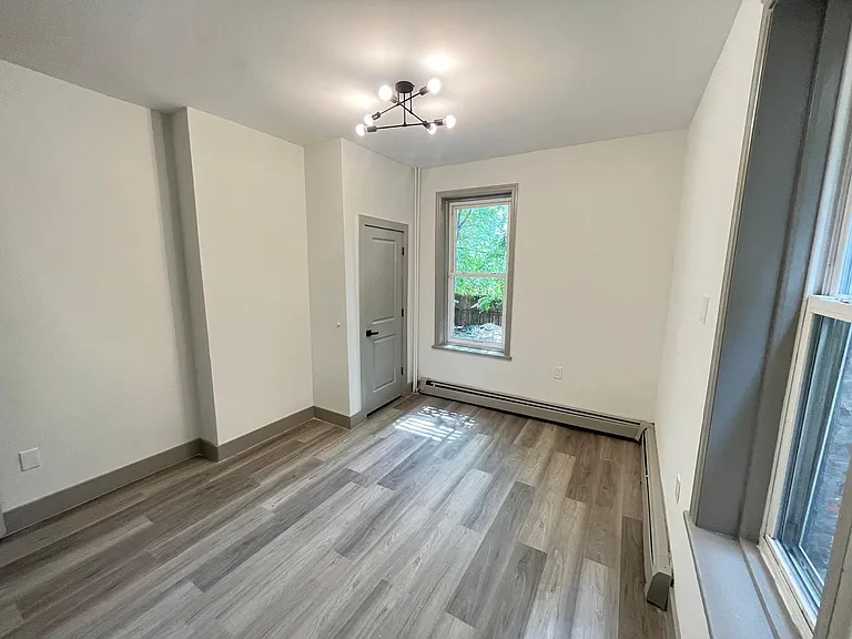 93 Bostwick Ave #29E — Photo 4