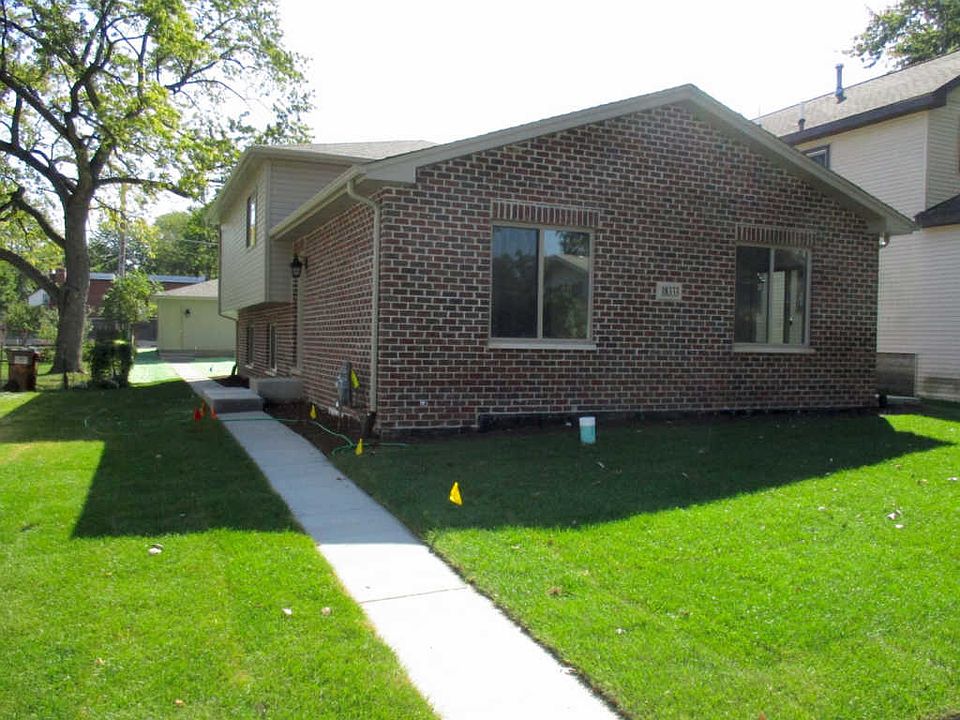 1st image of 13444 E Circle Dr