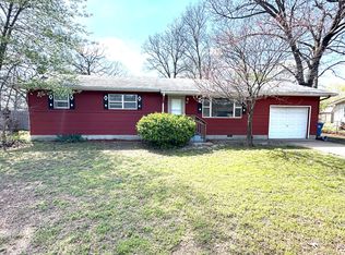 208 Lone Elm Dr, Carl Junction, MO 64834
