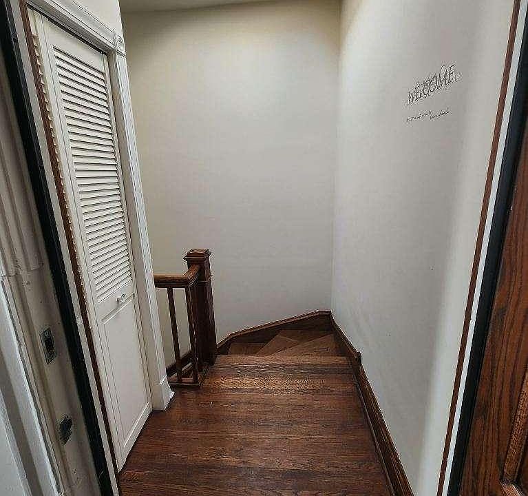 1st image of 1637 N Karlov Ave #3
