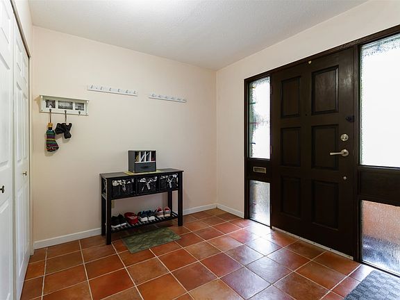 4th image of 8511 111a St