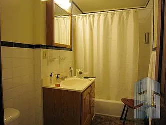 Rented by Skyline Group Real Estate