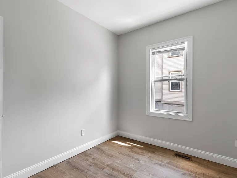 14 Trenton St #1 — Photo 11