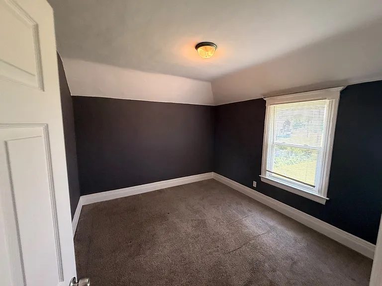 5957 Stanton St — Photo 9