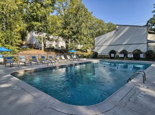 900 Gracern Rd APT 142, Columbia, SC 29210