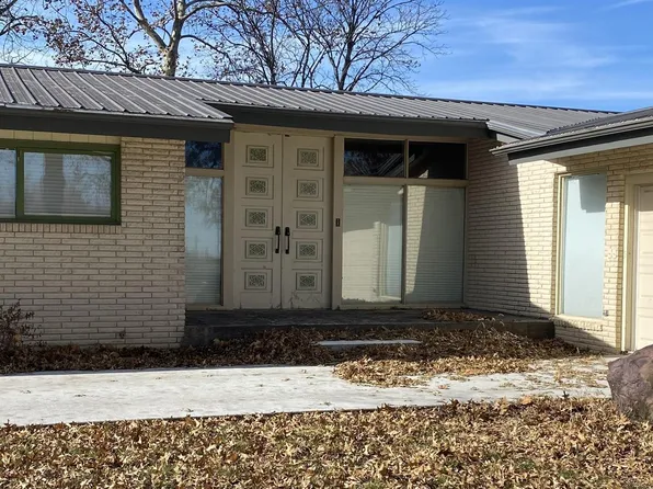 908 N Washington St, Corydon, IA 50060