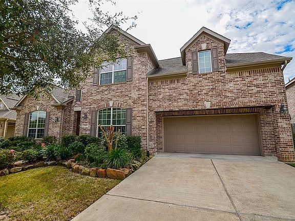 2nd image of 27919 Norfolk Trail Ln