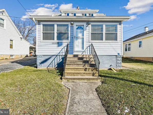 923 Courtney Rd, Halethorpe, MD 21227