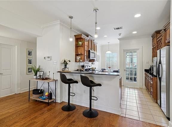 5th image of 3322 Upperline St APT 2
