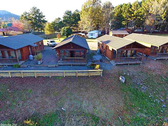 4th image of 100 Swinging Bridge Dr #4